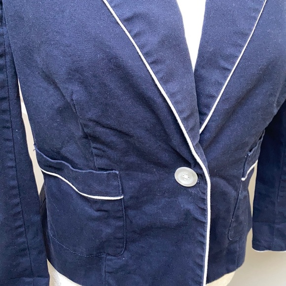 Isaac Mizrahi for Target fitted 3/4 sleeve blazer - Picture 2 of 3